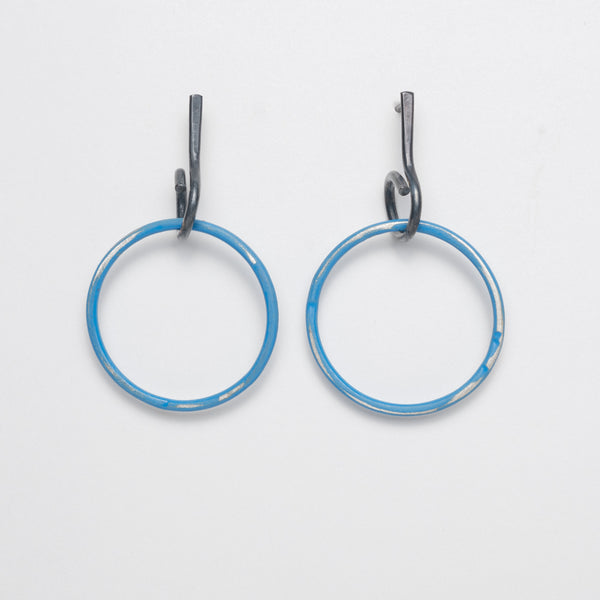 Powdercoated sterling silver earrings by Amy Iddles of Sefton, New Zealand, five colours